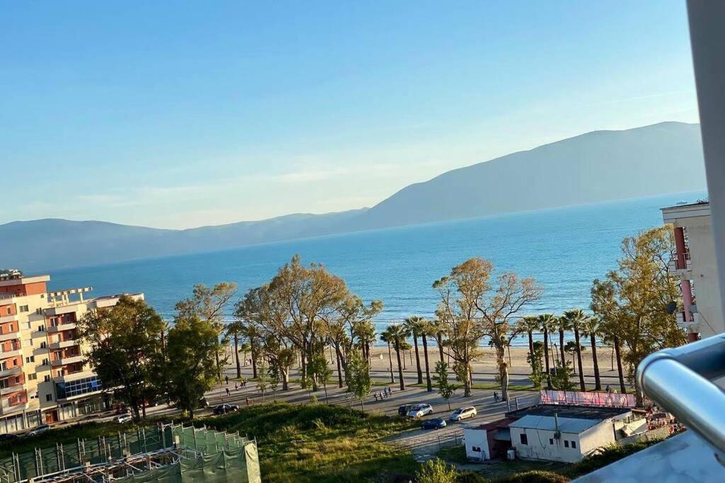 Sea Scape Apartment Vlorë Buitenkant foto